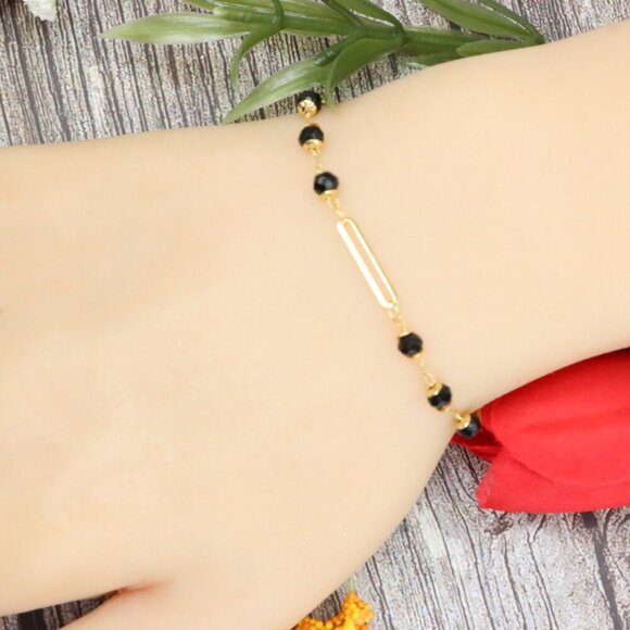 "Trendy Handmade Bracelet – A Stylish Gift for Women & Girls, MAR091473 - Picture 6 of 10